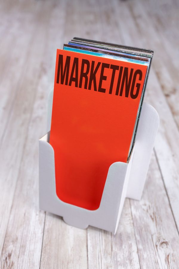 Flyer Design in Aachen - Chehade - Familiy Office - Business - Aachen - Vermittlung - Kaufmann - Marketing